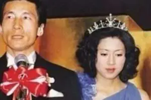 小泉純一郎　結婚　嫁　宮本佳代子