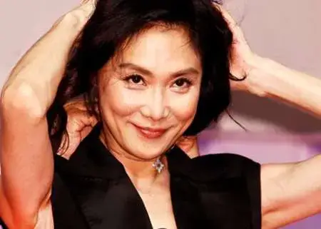 浅野温子　現在　今